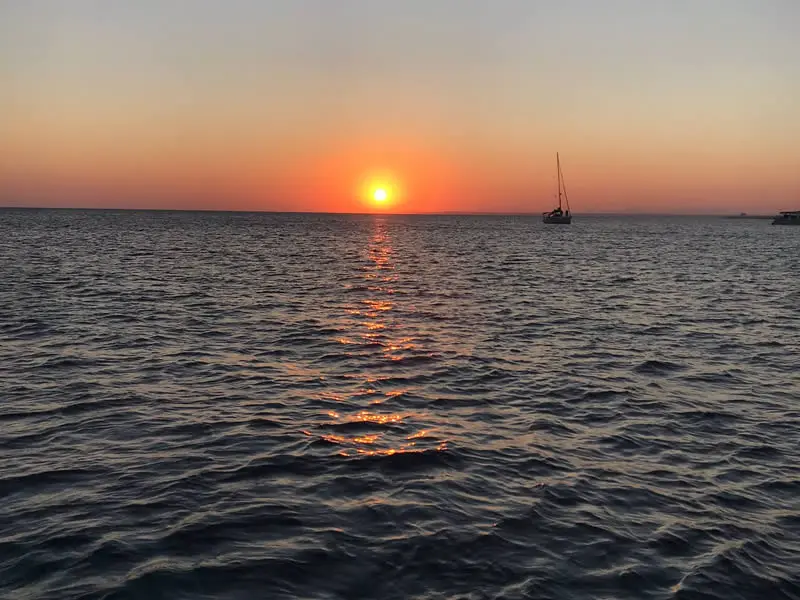 Sunset en faro Salinas en el OCEAN - 3 Horas