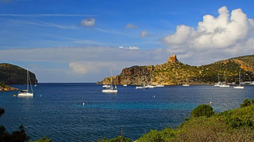 Viaja a la Isla de Cabrera