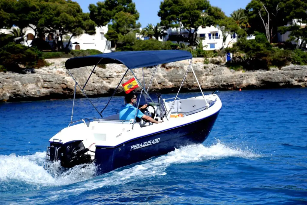 Tequila-Pegazuz-alquiler-cala-figuera-mallorca