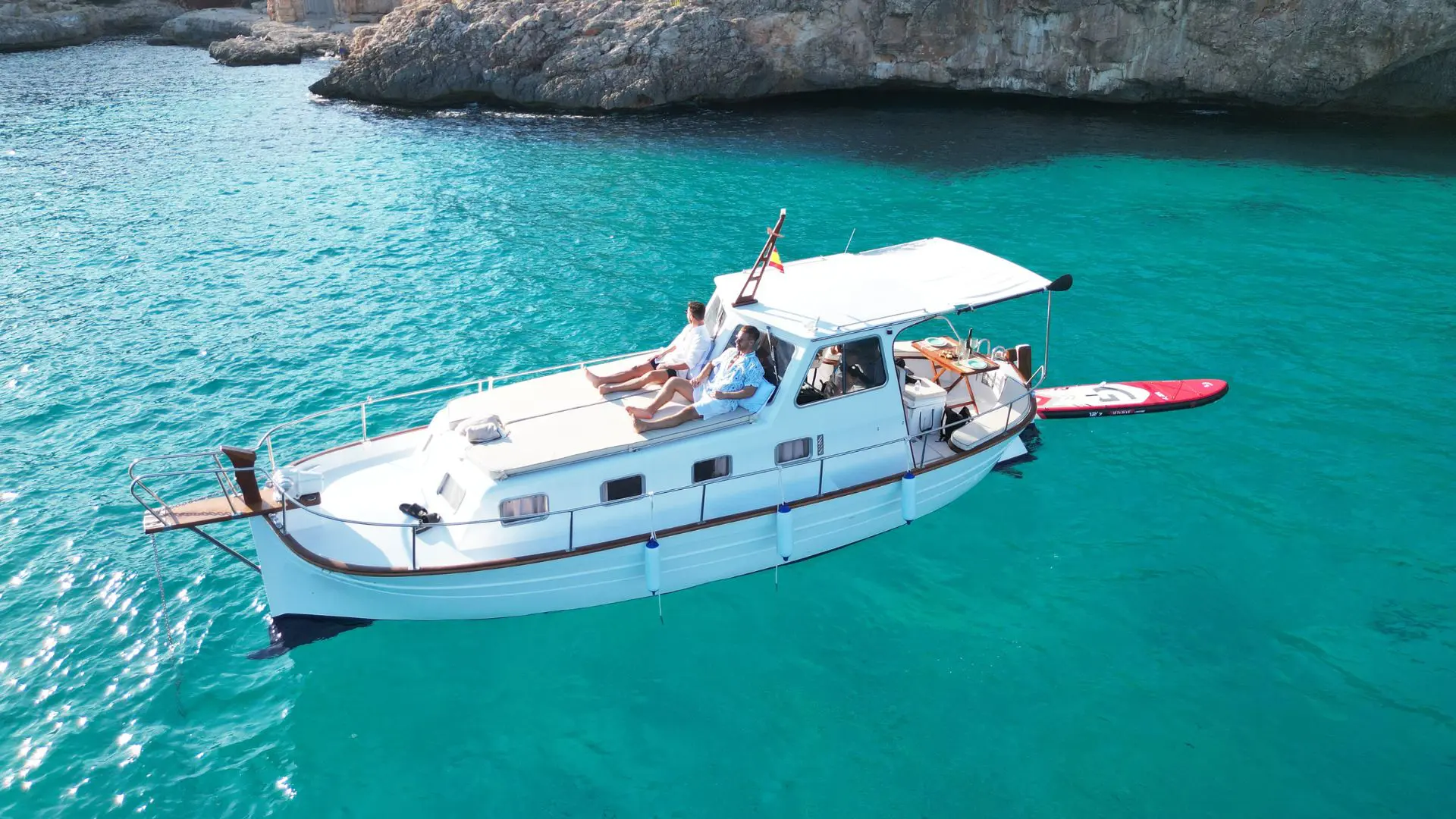 llaut-alquiler-cala-figuera-mallorca