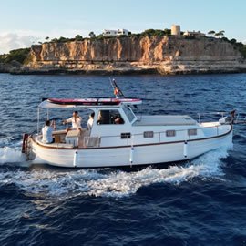 Barco LLAÜT